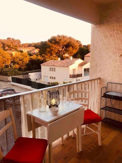 Au Calme A 2Min Mer Parking Balcon Wifi Clim! Six-Fours-les-Plages Exterior photo